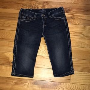 Women’s Silver Jean Capris